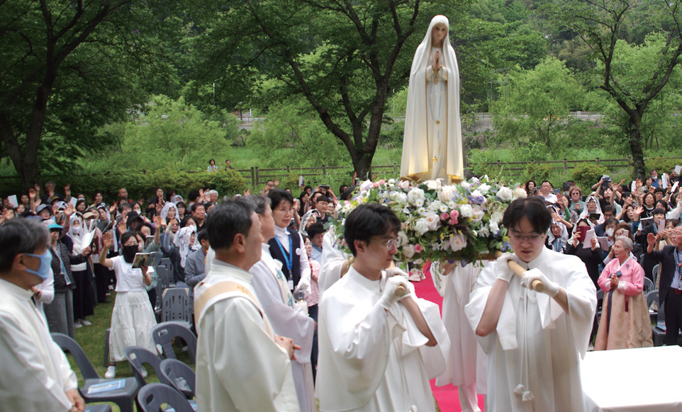 파티마 국제 순례 성모상 환영미사